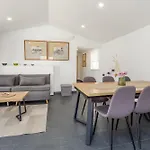 Ferienhaus House Prenc *