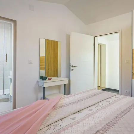 House Prenc 파진