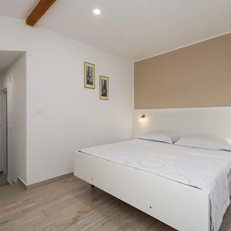 House Prenc Ferienhaus *